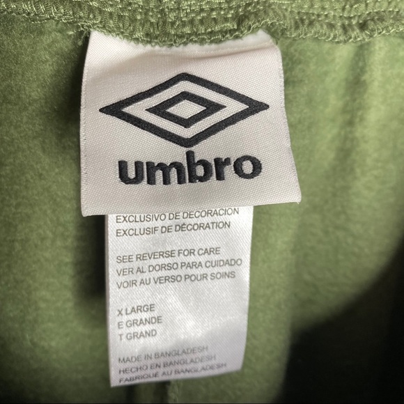 Umbro fleece joggers - Picture 7 of 12